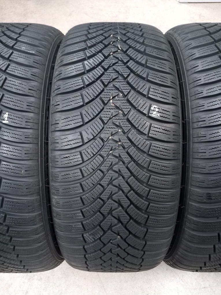 245/45RF18 100V 4бр.FALKEN RUN FLAT Неразличими от НОВИ