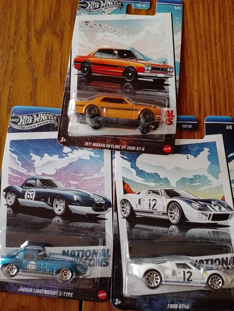 Предлагам серията Hot Wheels Silver Series – National Champions