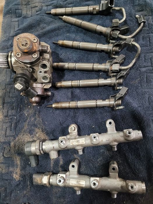 Kit injectie audi 3.0 euro 6 218 272 cai