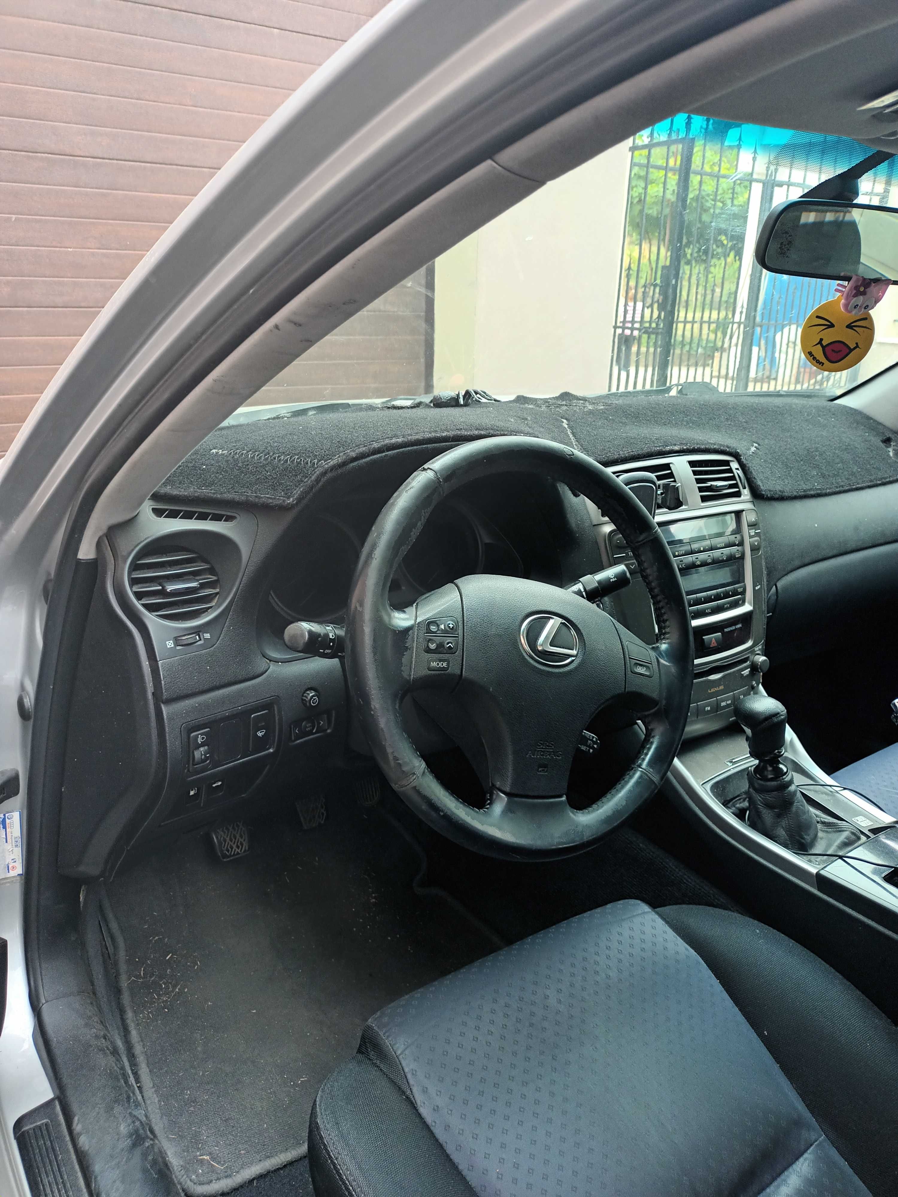 Lexsus is220 d 2008g