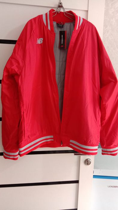 Куртка брендовый