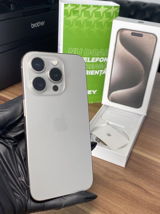 iPhone 15 Pro • 128 GB • Natural Titanium