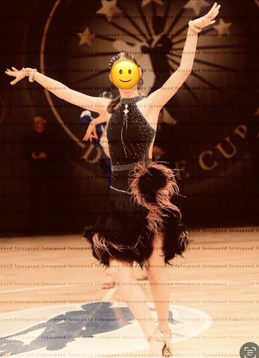 Vând rochie dans sportiv