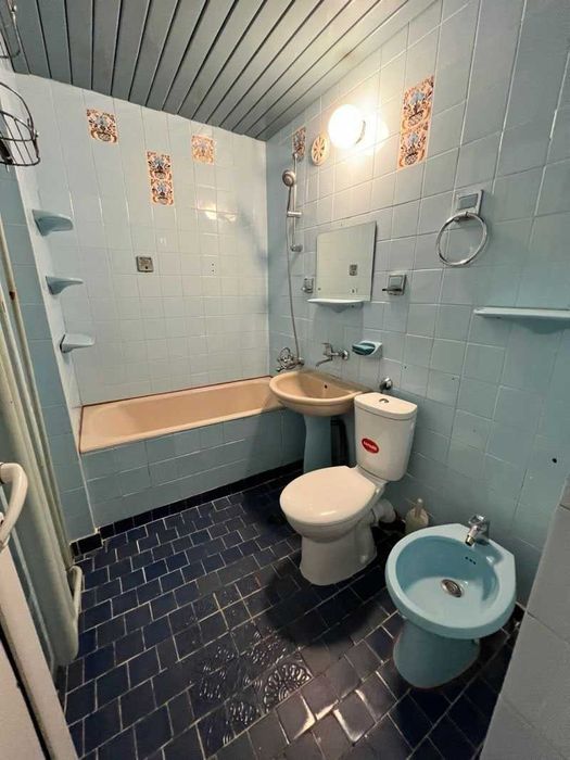 Дава се под наем Тристаен апартамент в София, Хиподрума - 110 кв.м за 600 € - Снимка #8