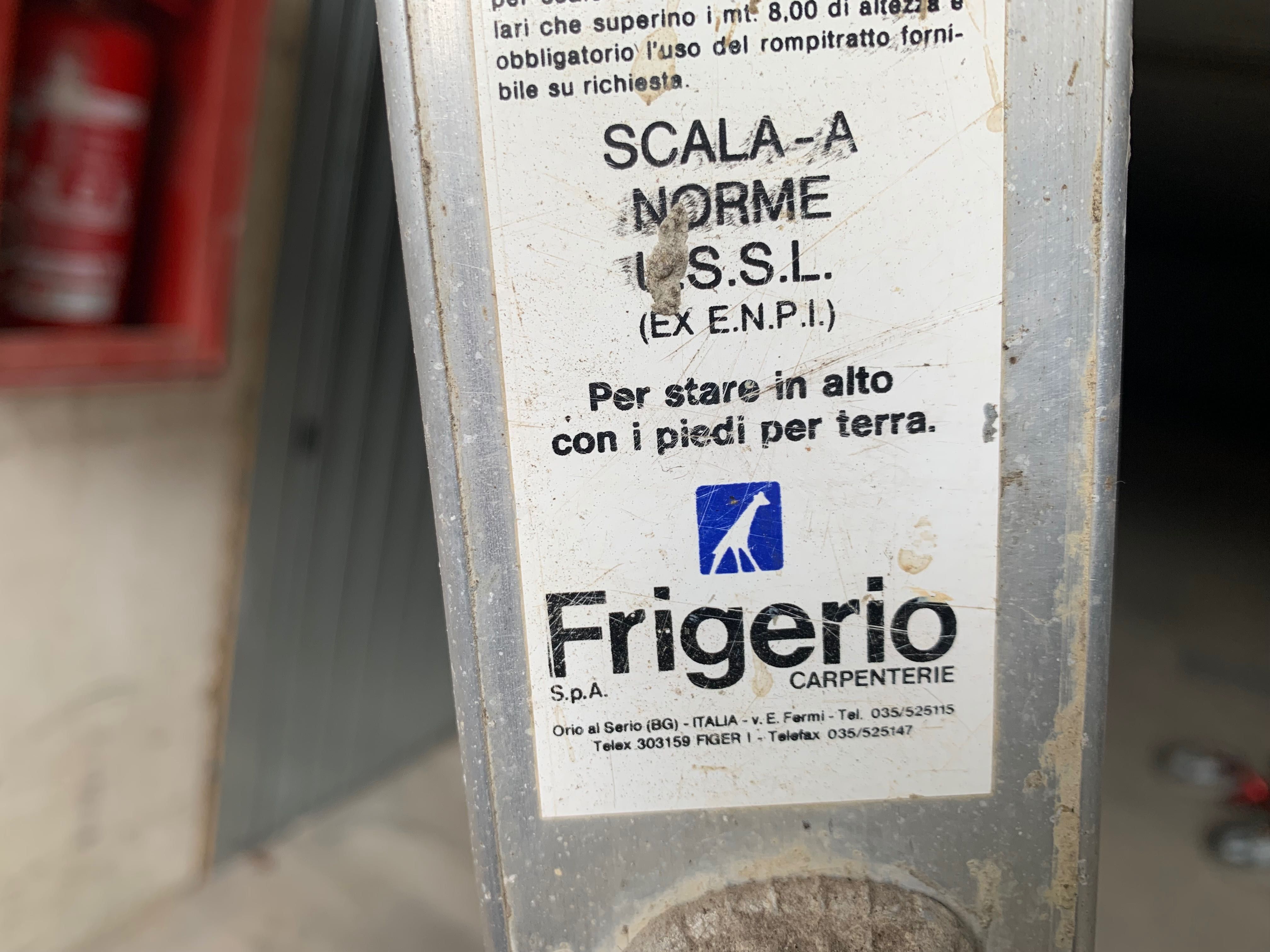 Scara aluminiu 3,90 H marca Frigerio - Italia