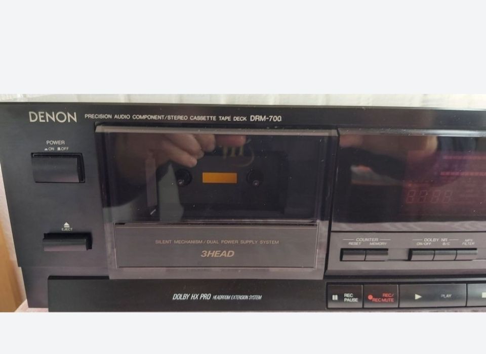 Vand denon DRM 700 pentru piese schimbb