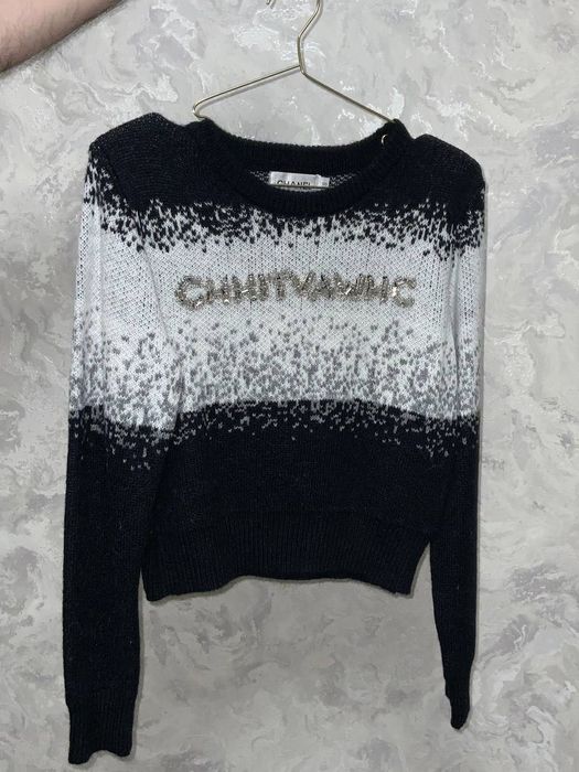 Женский свитер в хорошем качестве