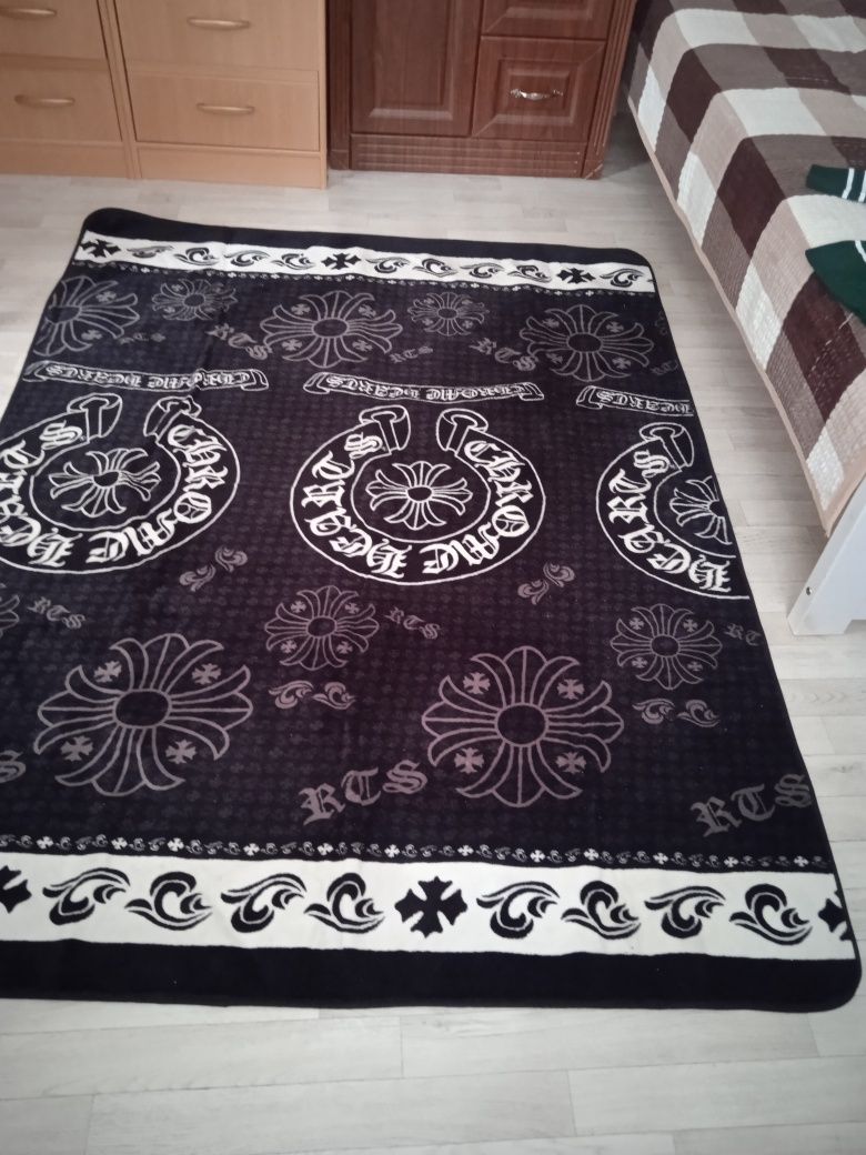 Продам ковровую бамбука ковёр, б/у в идеальном состоянии размер 185/14