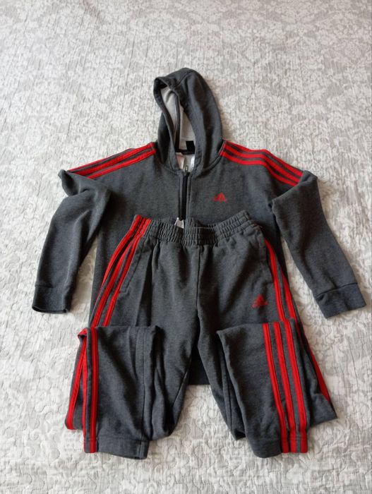 Детски спортен комплект