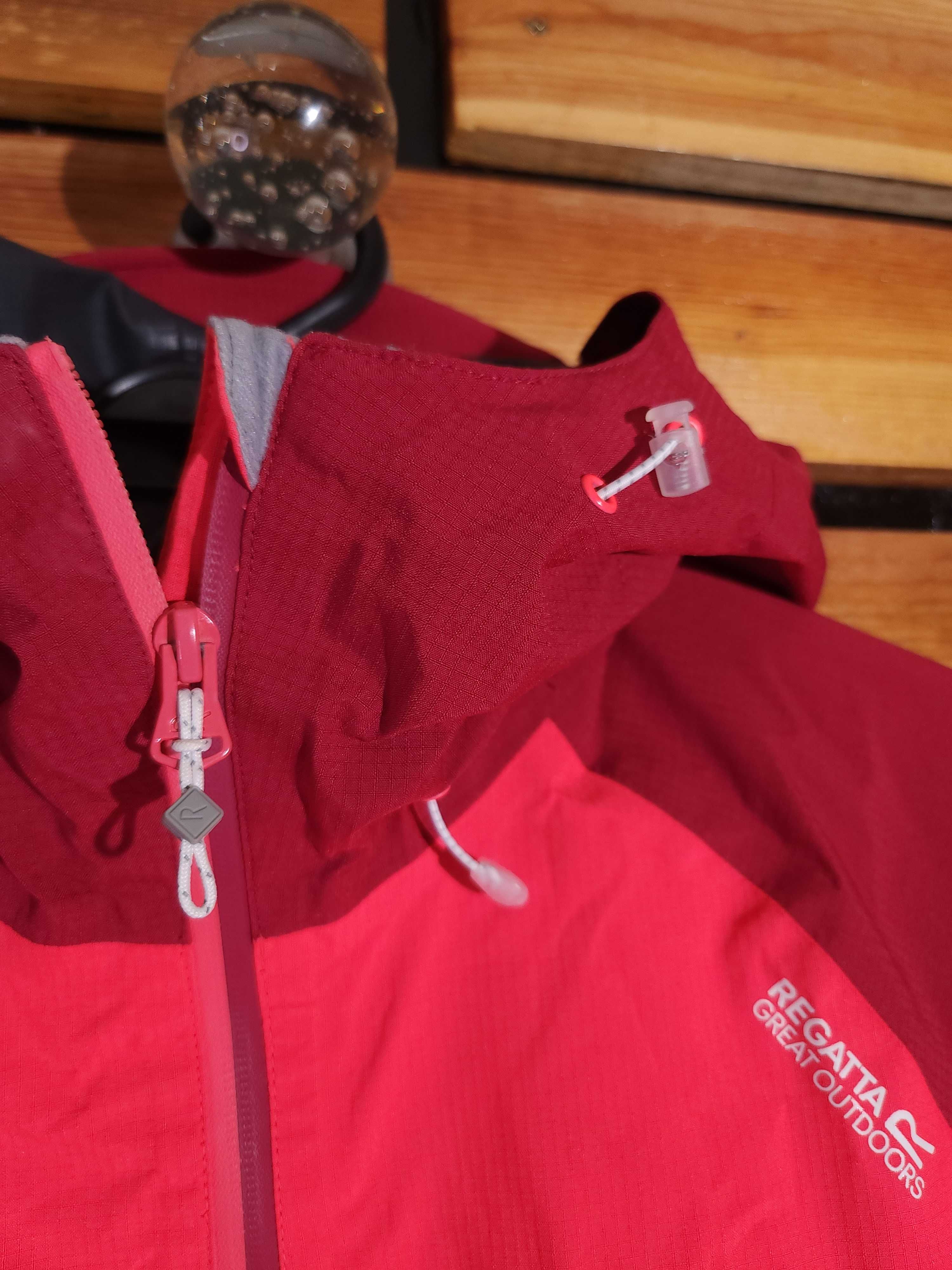 Regatta 10 000mm  Яке SoftShell Яке/Дамско M
