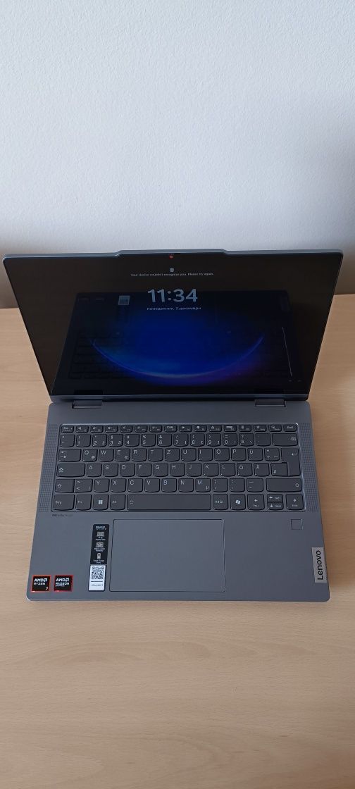 Лаптоп Lenovo IdeaPad 5 2-in-1 14AHP9,Ryzen 7 8845HS,Radeon 780m,1 TB