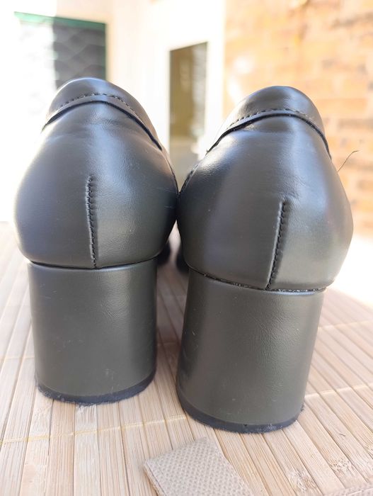 Дамски мокасини маслено зелен цвят