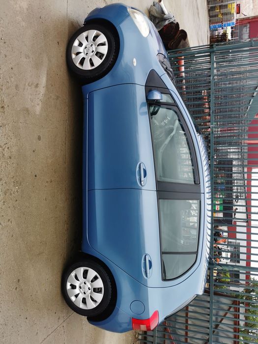 VÂND Toyota Yaris