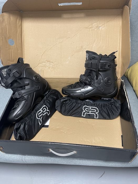 Role 3 roti FR Skates FR1 310 marimea 41