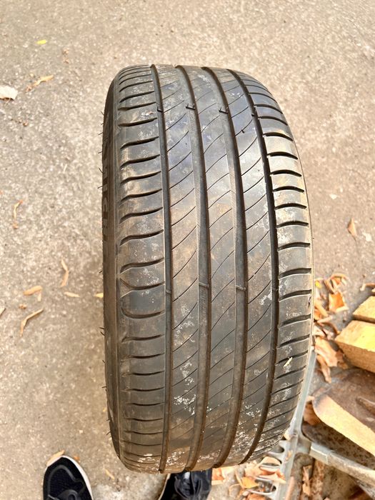 Michelin primacy 4