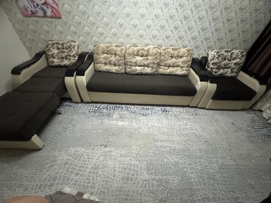 Продам диван 2 кресла