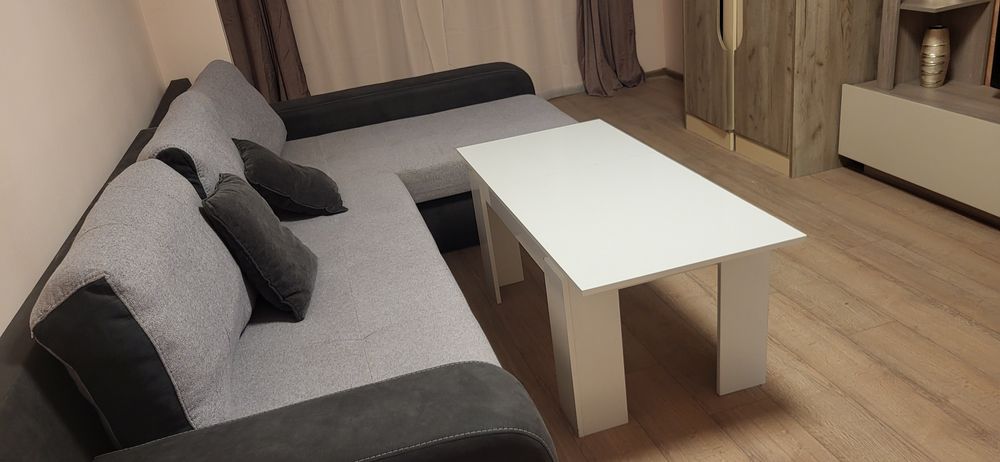 Давам под наем функционален тристаен апартамент