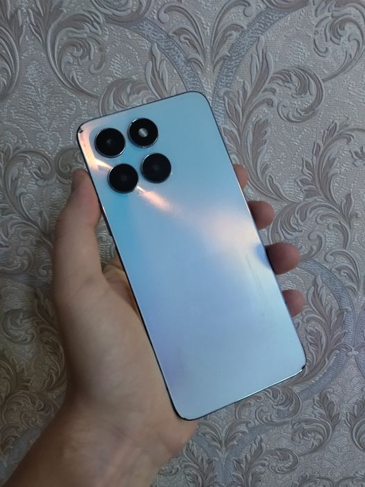 Продам Honor X6a/128Gb