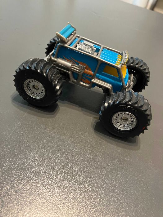 Рядка Разглобяема TONKA TREAD SHIFTERS количка
