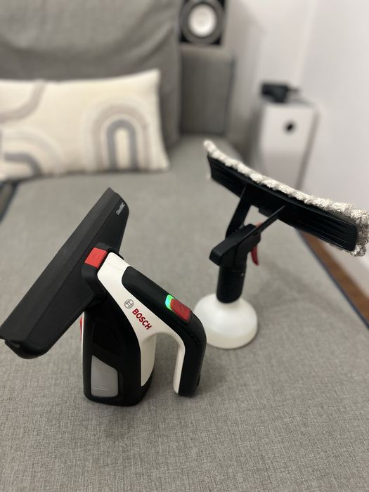 Стеклоочиститель Bosch GlassVac