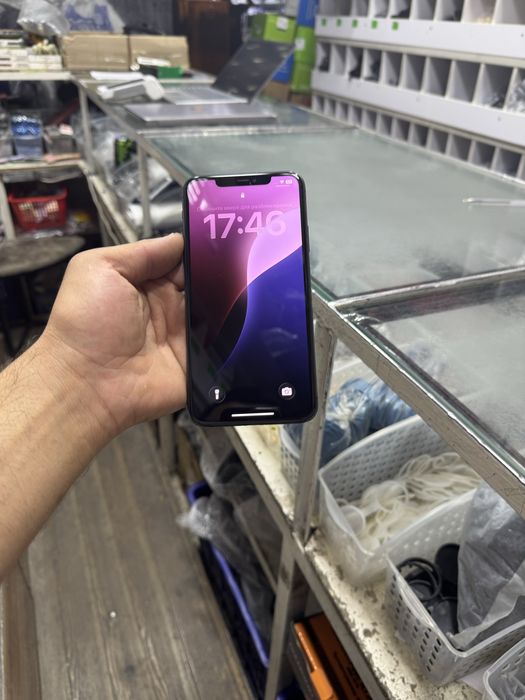 iPhone 15 por max — iPhone 11 por max