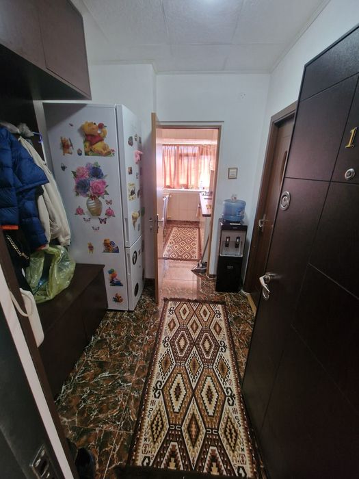 Vânzare apartament 2 camere semidecomandat București sector 4 MOBILAT