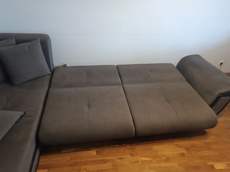 Продавам Ъглов диван