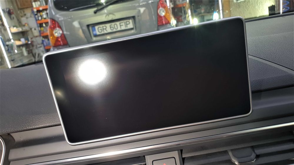 Polish ecran navigatie, ornamente, ceasuri de bord, ochelari soare