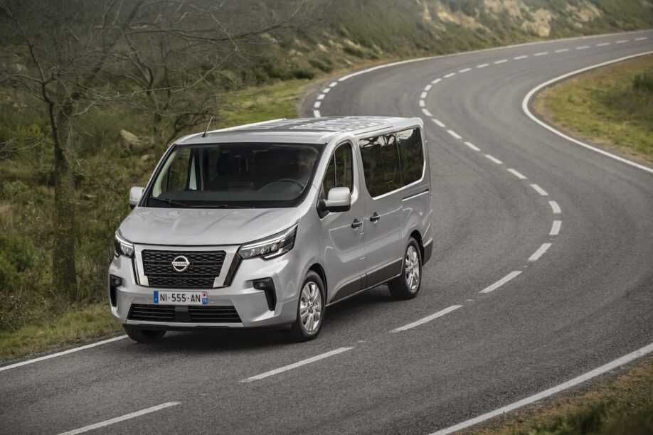 Bullbar INOX Nissan NV-300 an 2018