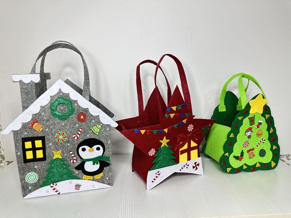 Новогодние фетровые сумки для подарков