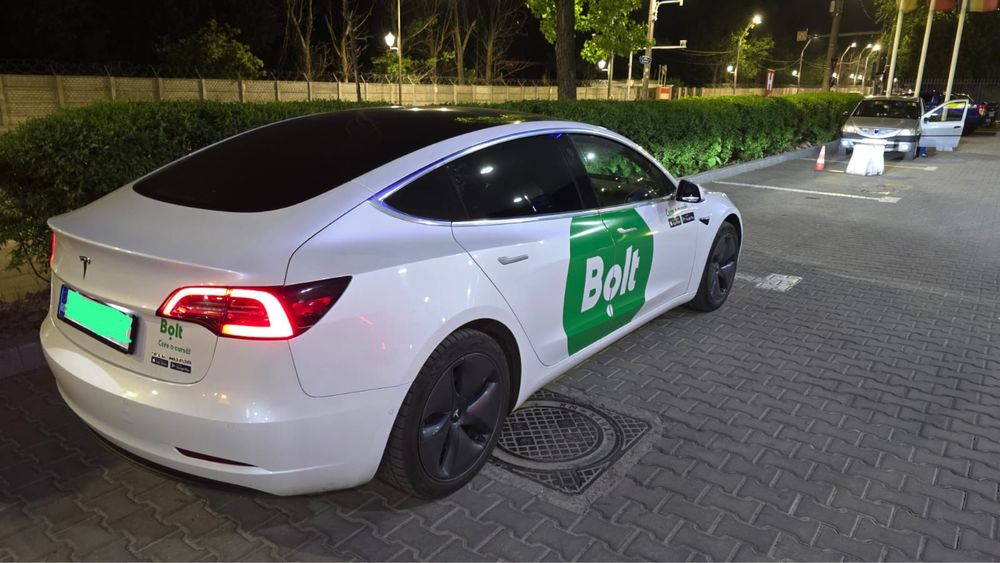 Inchiriere masini Uber / Bolt