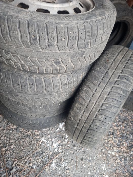 Диск с резиной на 15