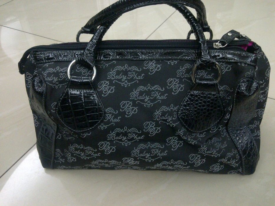 Geanta "Baby Phat" exceptionala+cadou