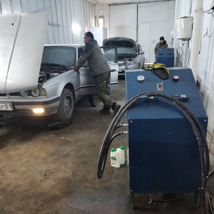 Промывка авто печек и Полную систему охлаждения.
На профессиональном а