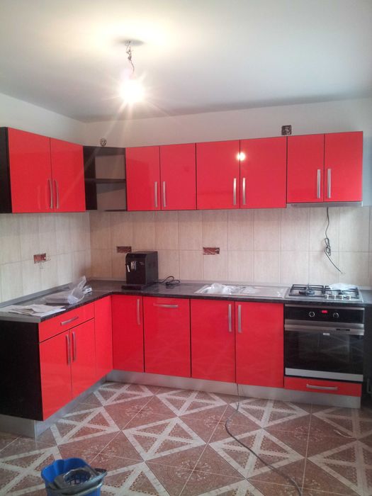 Închiriere casă spațioasă cu curte proprie, disponibilă pe termen lung