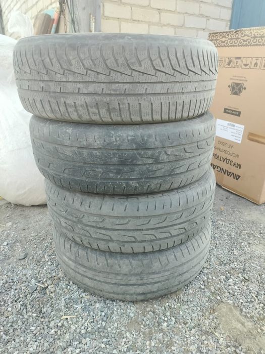 Продам резину летнию четыре баллона за 30 тыс в связи с ненадобностью