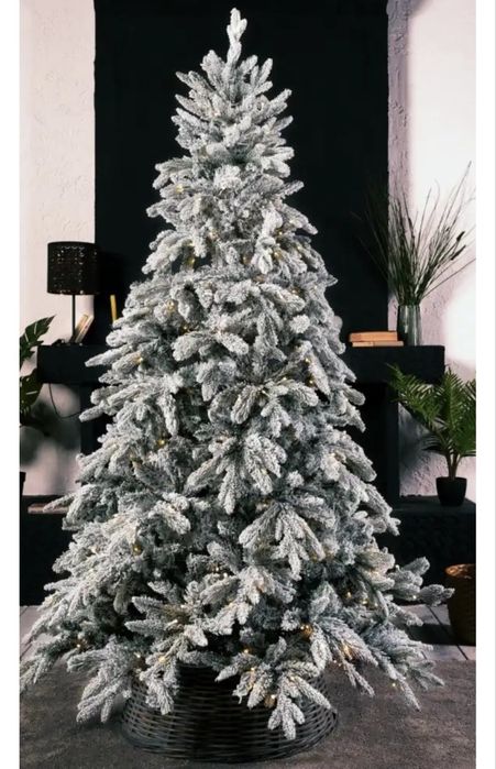 Продам искусственную елку