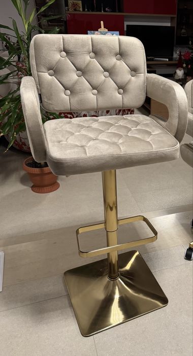 Scaun de bar din catifea