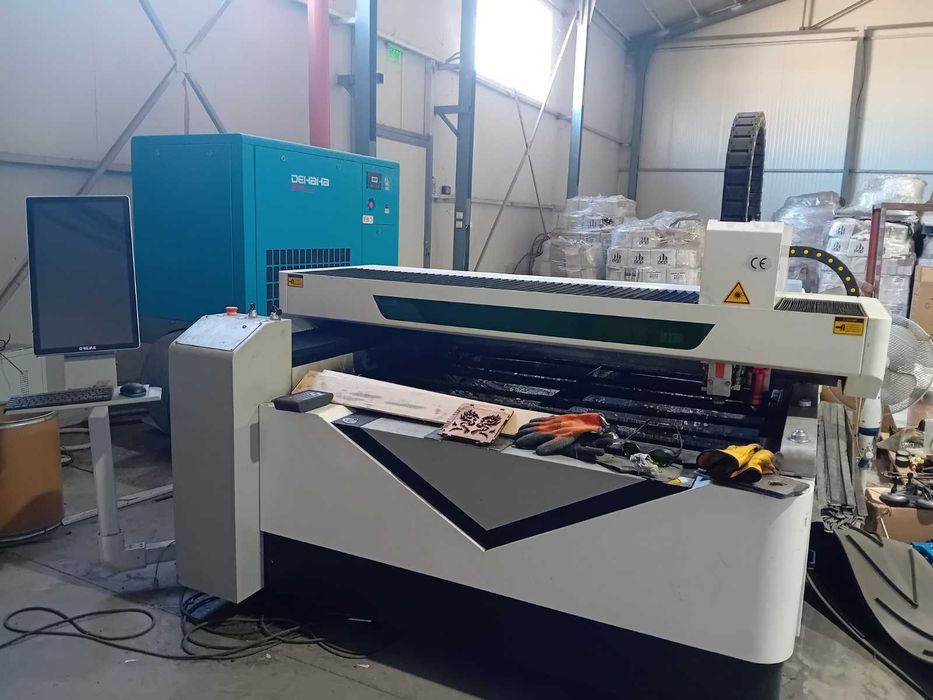 CNC за лазерно рязане на метали и неметали