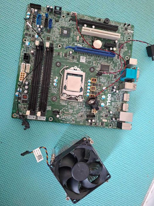 Комплект б/у:  Материнская плата DEL