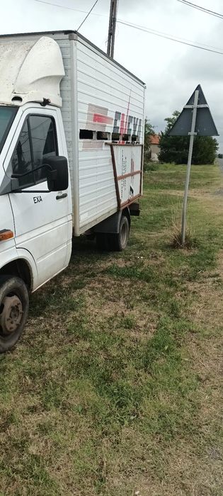 Vând sau schimb Mercedes Sprinter CDI. Autorităție până în 2029