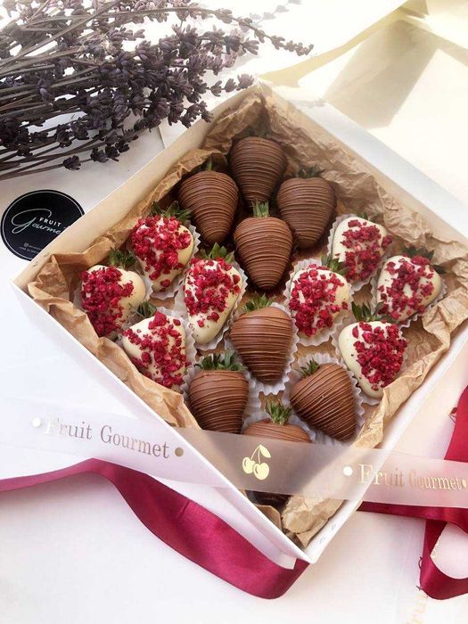 Клубника в шоколаде — просто мечта вкуса!Подарки.