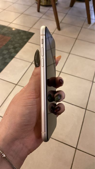 Айфон 11 .память 128 гигабайт