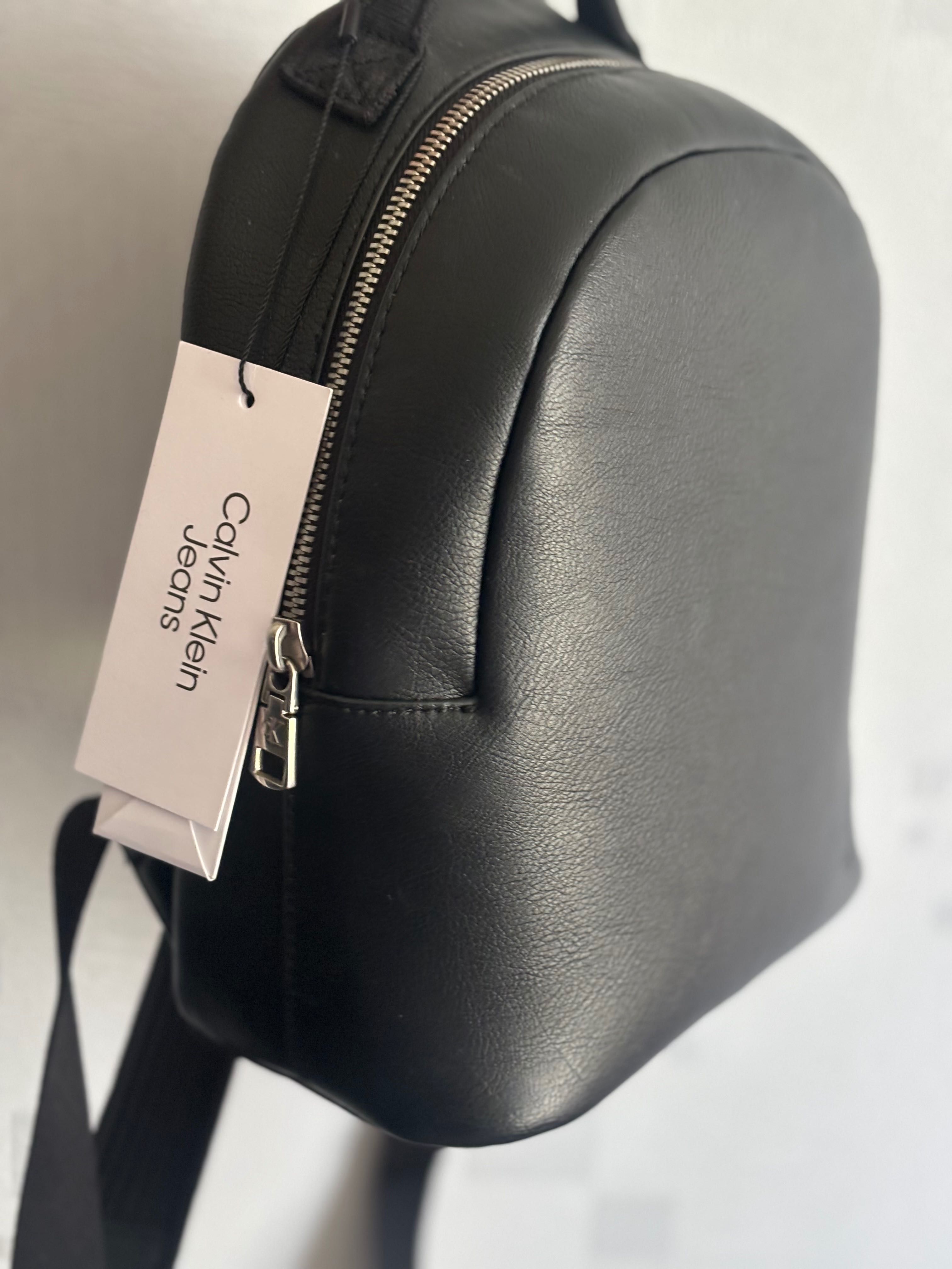 Calvin Klein Дамска раничка