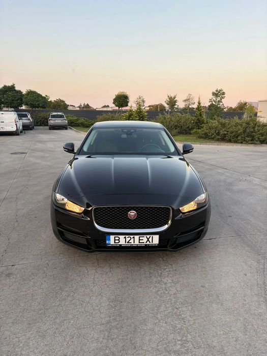 Jaguar XE Jaguar XE 2.0d automat