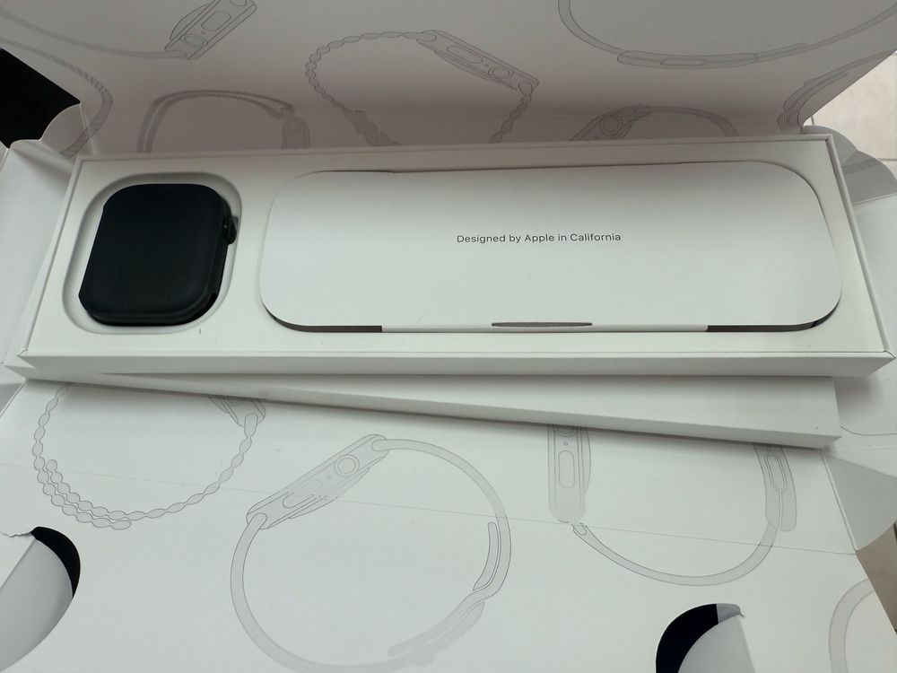 Apple Watch Series 10 46mm Jet Black,Cellular *ЧистоНов*2Г Гаранция*
