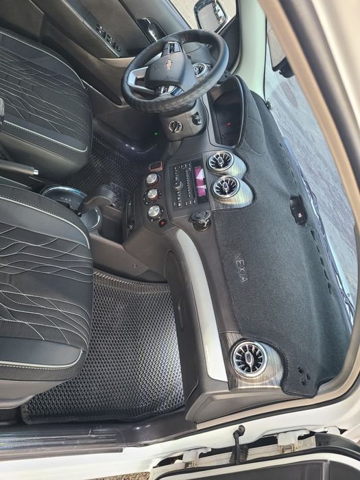 Нексия 3 сотилади автомат коробка  2018 йил  метан газ