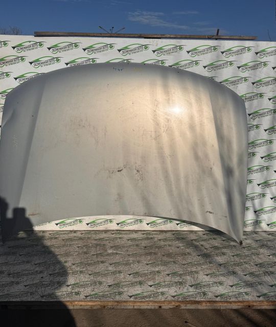 Capota motor Volkswagen VW Passat B5