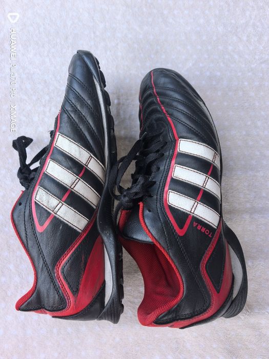 Стоножки, като нови adidas кожени номер 45 1/3 стелка 29см