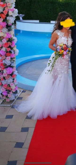 Rochie mireasa deosebita